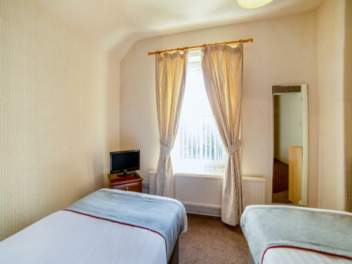 Oyo The Cumberland Hotel Near Workington Community Hospital Extérieur photo