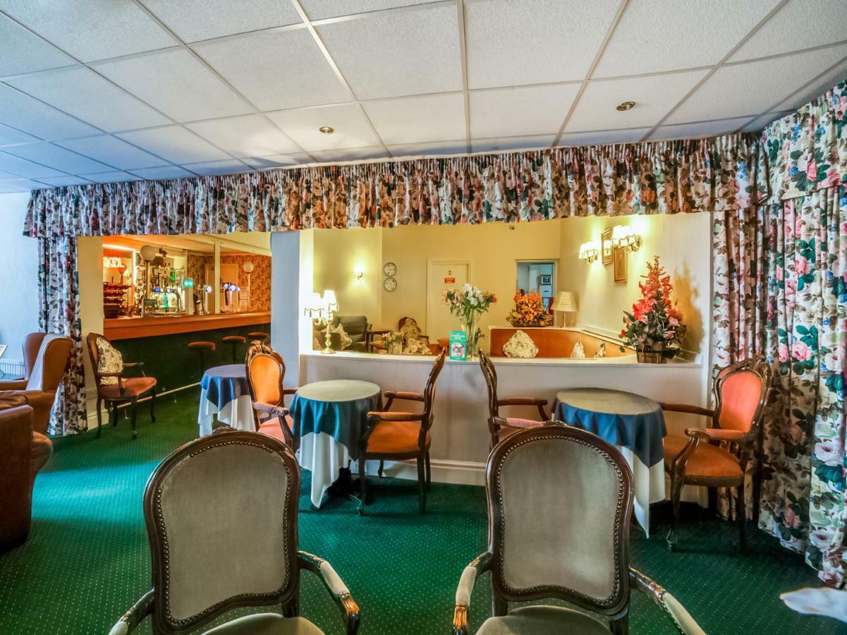 Oyo The Cumberland Hotel Near Workington Community Hospital Extérieur photo